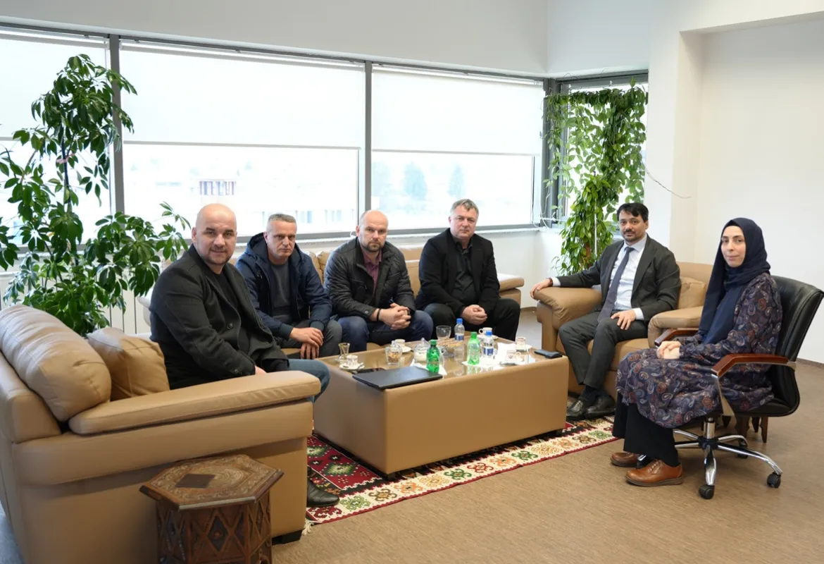 Minister Almir Žulić Visits IUS