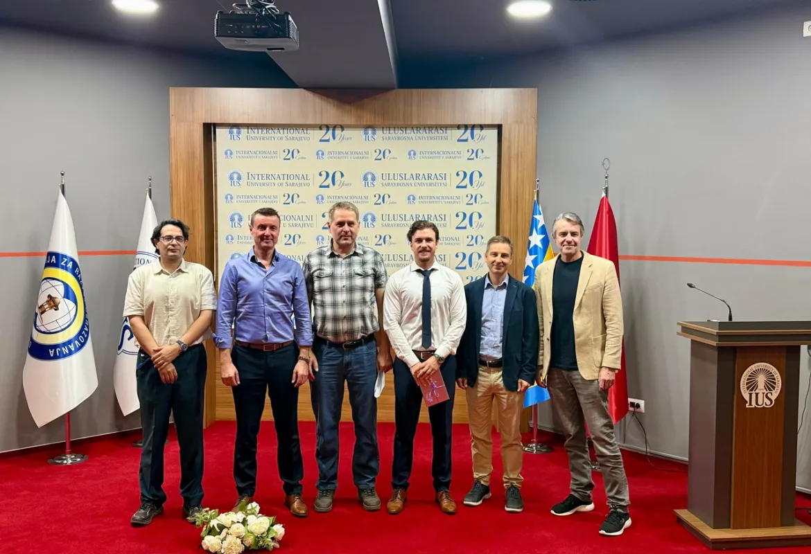 Mahir Hafizović Successfully Defends PhD Dissertation 