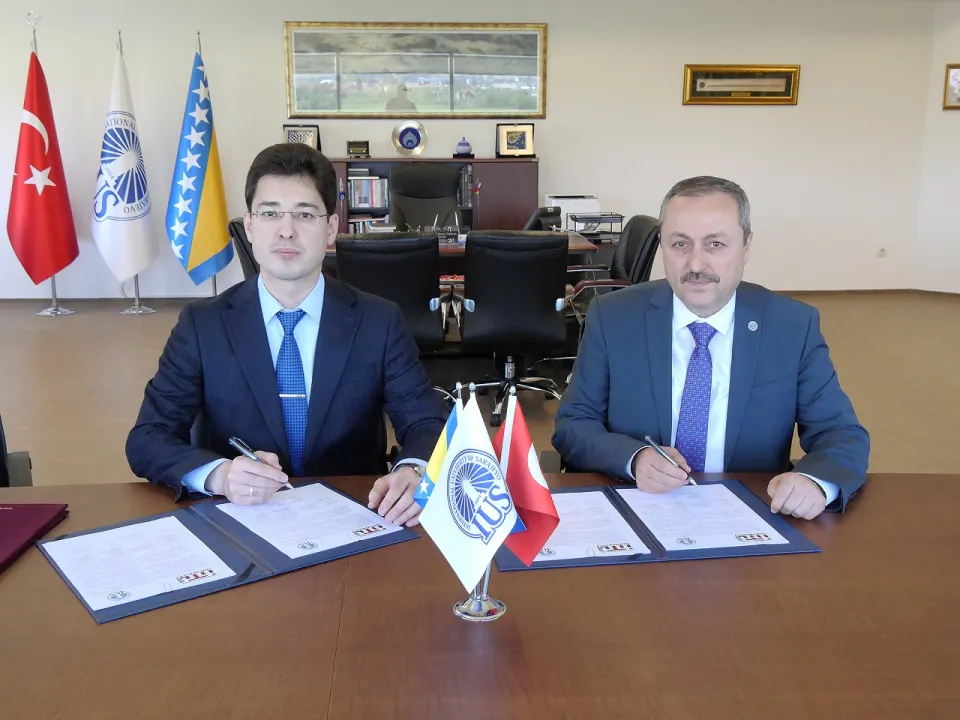 IUS Signs MoU with IITU from Kazakhstan