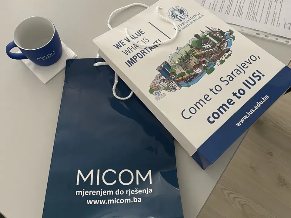 Course on Fiber Optics 