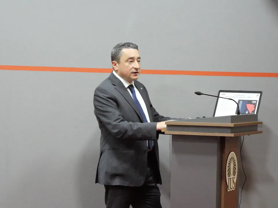 Microcredit Foundation Lider