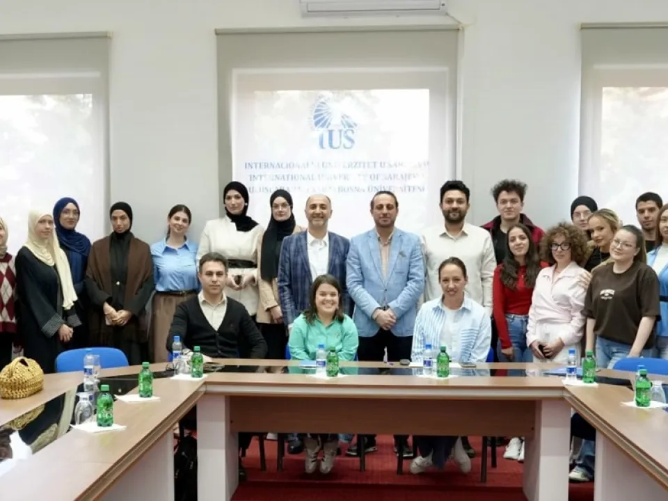 Dr. Büyükmatür Explores the World of Mehmet Akif Ersoy