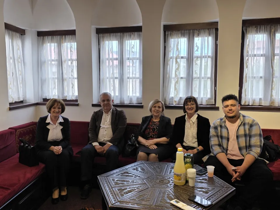 IUS ELS Attends Award Ceremony 