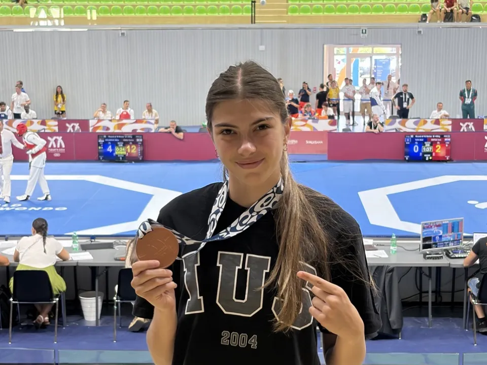 IUS Student Ada Avdagić Wins Bronze 