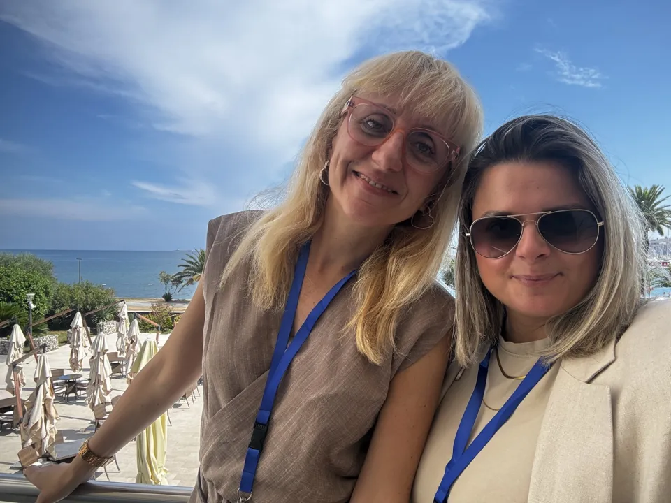IUS ELIT Scholars Present Research at International Conference