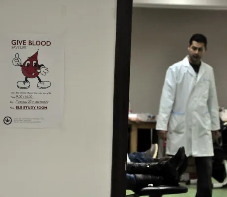 Traditional blood donation at IUS 