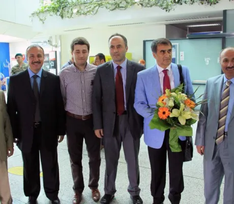 Şenol Güneş today gives a lecture at IUS