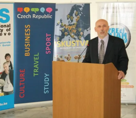 IUS at 3rd Fair of scholarships