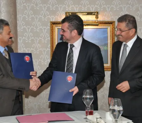 Signed protocol on cooperation with Omar Mukhtar University