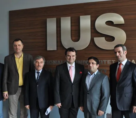 Director General of news agency 'Anadolu' Mr. Kemal Ozturk visited IUS