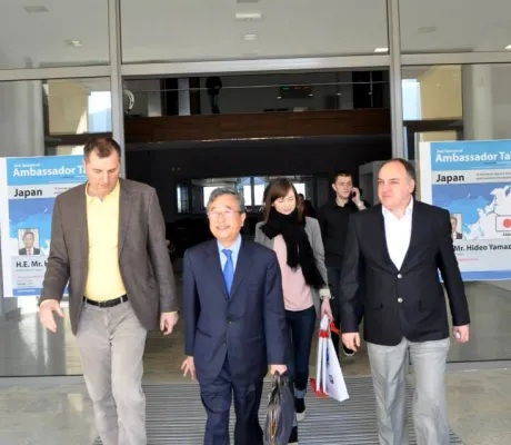 HE Hideo Yamazaki Ambassador of Japan gave a lecture at IUS