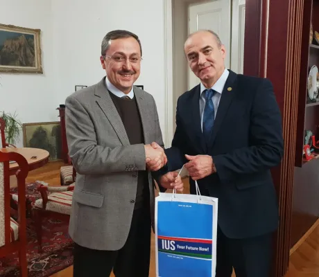 IUS and the University of Sarajevo enhance academic collaboration