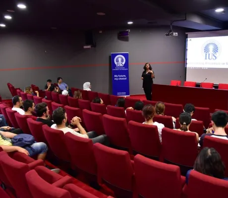 Students from Hong Kong visited IUS