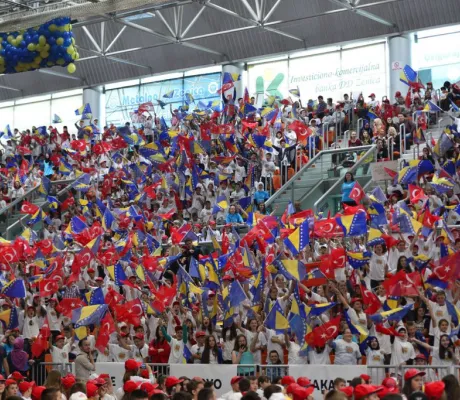 Thousands of kids from Bosnia and Herzegovina celebrated the National Sovereignty and Children's Day