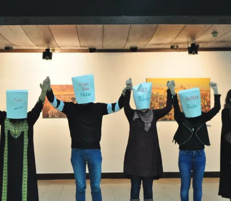 EMSA, IUS Performance club and VACD student Sara Tayyip at the opening of Palestinian Days of Culture