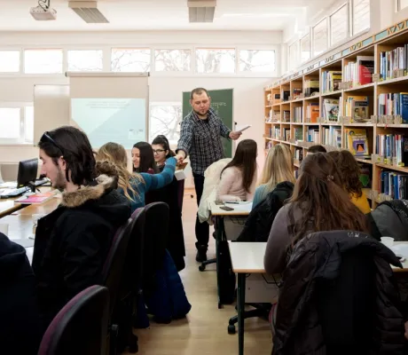 Workshop for high-school students in Mostar organized by IUSLife