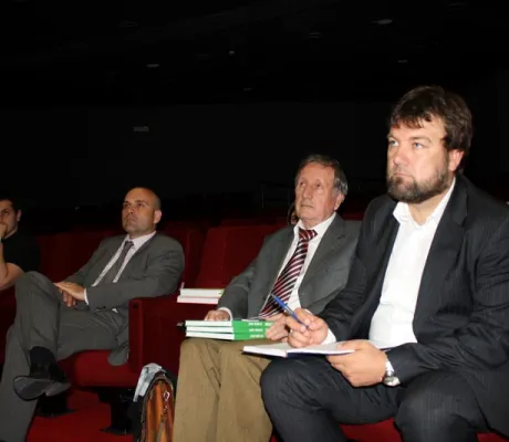 Lecture "Culturocide: Mosques in Bosnia and Herzegovina as a paradigm" held at IUS
