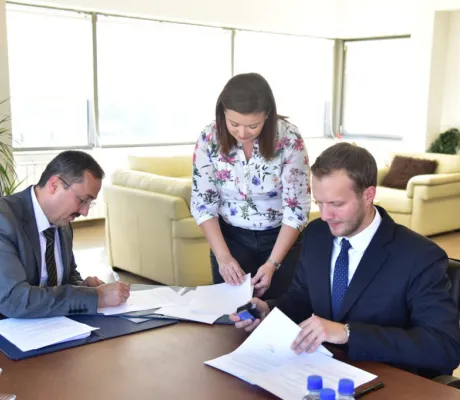 Memorandum Signed between Malak Group and International University of Sarajevo