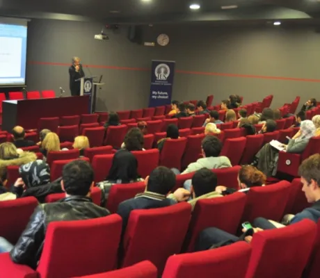 Do Wo/Man Suffer Because of Wo/Man