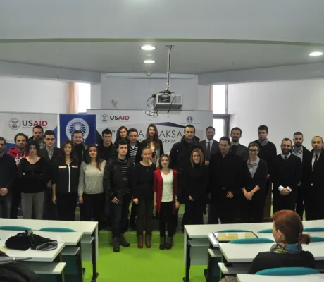 Certificates awarded to participants of the second cycle of the "Moja praksa" project