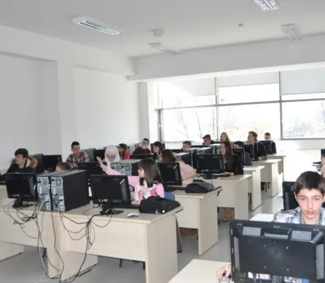The Finale of “Dabar Informatičar 2017” IT Competition Held at IUS