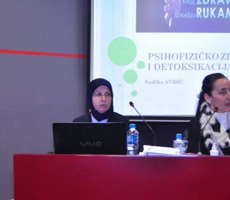 Sadika Avdić, Ruh ve Beden Sağlığı Hakkında IUS'ta Konuşma Yaptı