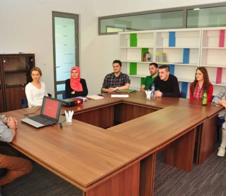 IR Students “Close Group Sessions”