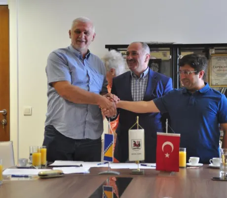 Foundation and Ilidža Municipality signed a land purchase agreement