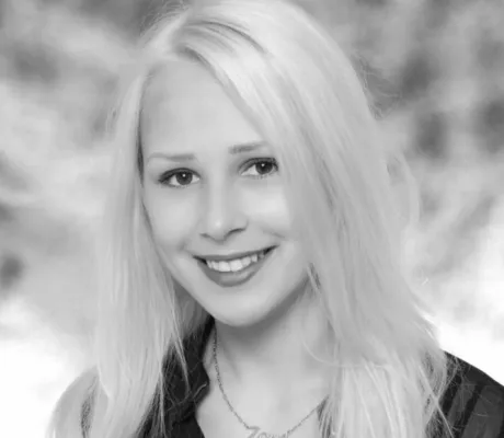 IUS student Enna Zone Đonlić became the ambassador of European Student Think Tank in B&H