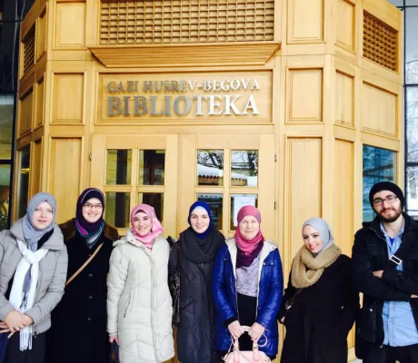 Students and professors visit the ''Gazi Husrev-bey library''
