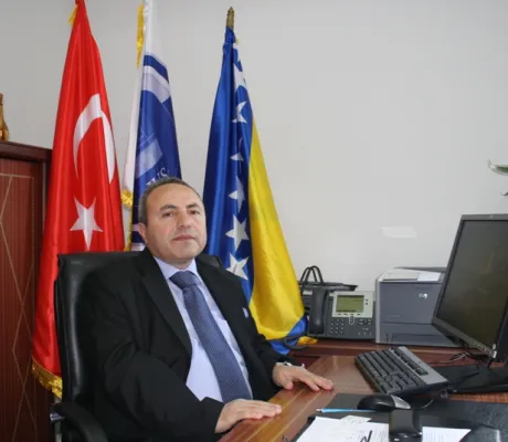 IUS Rector wins award for textbook translation