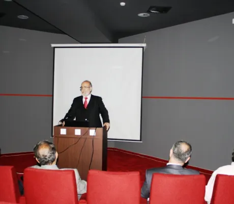 Dr. Karataş holds a public seminar on Ibn Khaldun's Economic Theories