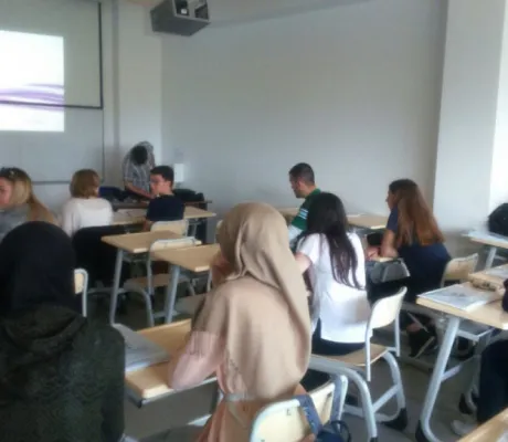 IUS Life Photography Workshop Held for High School Students