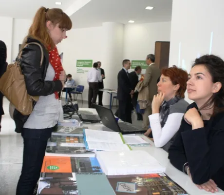 IUS opens its doors to prospective students and their parents 