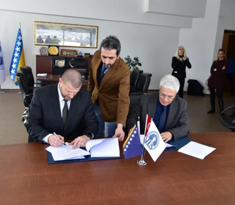 BiH Ministry of Communications and Transport and IUS Entered into MoU