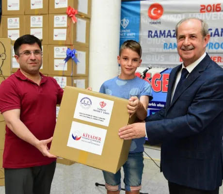 Eid clothes packages donated to orphans from Zenica and Tuzla