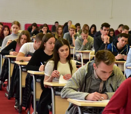 IUS Scholarship – A Chance for Bright Future