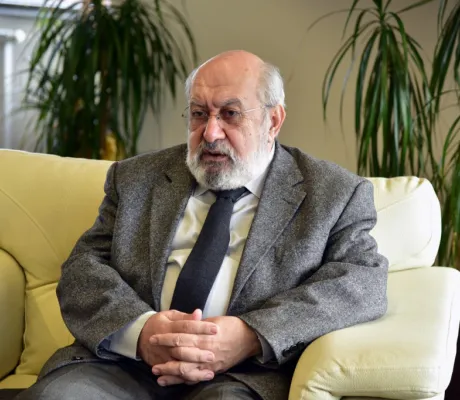 Professors from Fatih Sultan Mehmet Vakıf Üniversitesi (FSMVÜ) Visited IUS