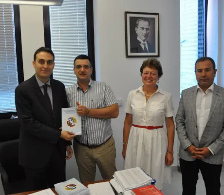 IUS staff in visit to Turkish Embassy and Trade Attaché Sedat Yildiz