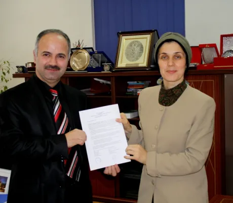 IUS and Transcultural Psychosocial Educational Foundation TPO sign cooperation agreement