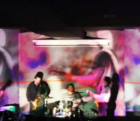Experimental jazz/video performance at IUS