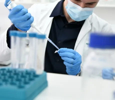 Prospective GBE Students Take Part in Two Lab Experiments at RDC