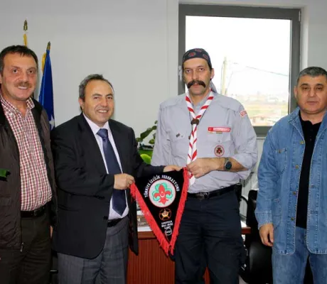 Turkish scouts visit IUS