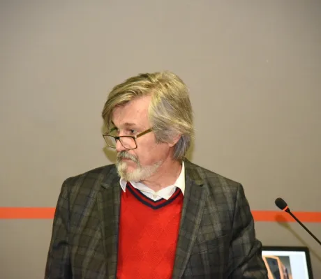 Eminent Architect Mr. Nedim Hadžiabdić holds a lecture at IUS