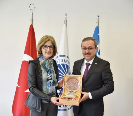 Shuttle Diplomacy Talks - Austria