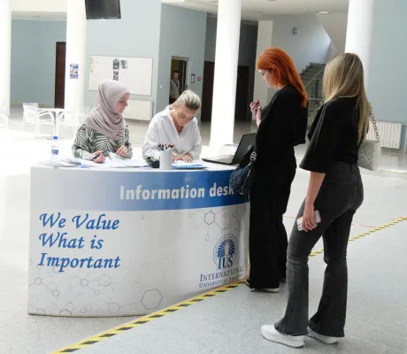 IUS Holds Second Scholarship Exam for High-School Graduates