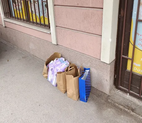 IUS Initiative “Little Hands, Big Hearts” 