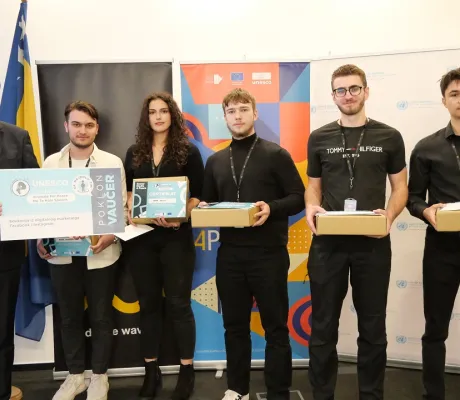 Combatting Online Hate Speech