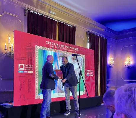 : Assoc. Prof. Branko Vekić Honored by the National Theater Sarajevo