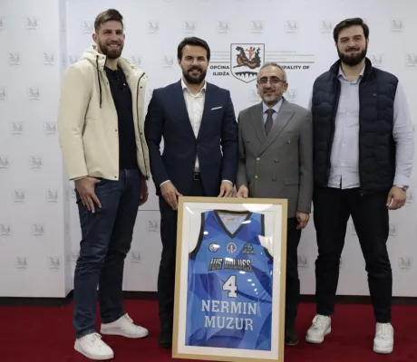 IUS Wolves Representatives Meet with Ilidža Municipality Mayor 
